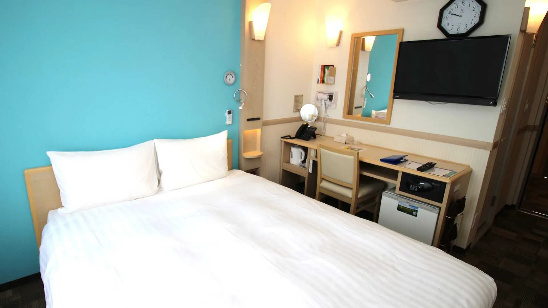 *** Hotel Toyoko Inn Osaka Kyobashi Sakuranomiya Japan